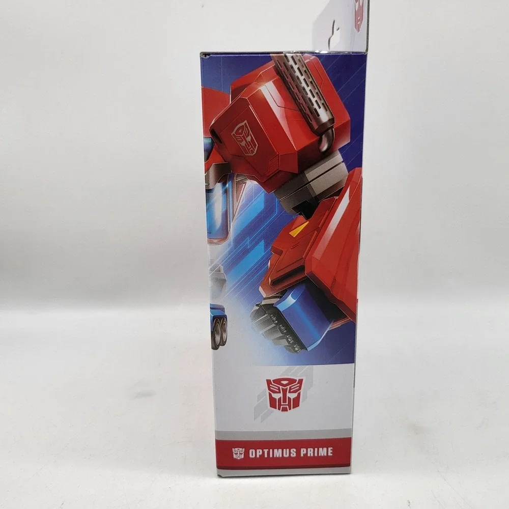 Transformers‎ Optimus Prime 2-in-1 Robot Truck Figure New